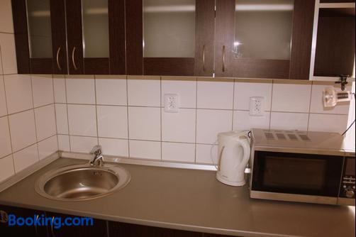 Penzion a Polocafe U Lavky - Chrudim - Cuisine