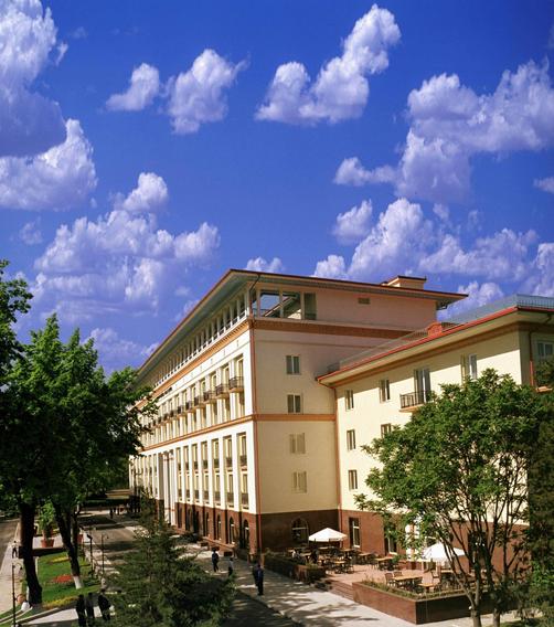 Lotte City Hotel Tashkent Palace - Tachkent - Bâtiment