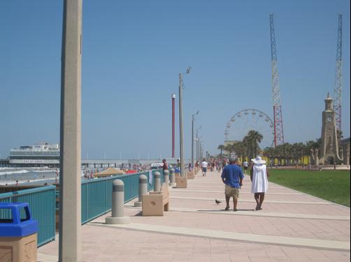 Daytona Ocean Walk Villas - Daytona Beach