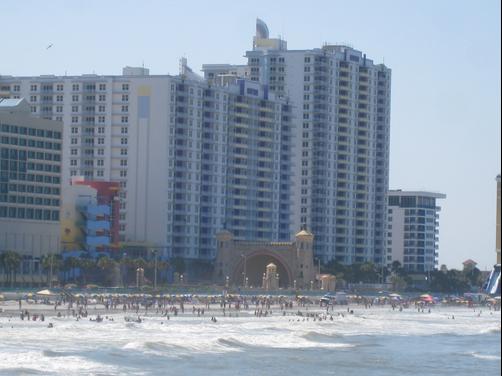 Daytona Ocean Walk Villas - Daytona Beach