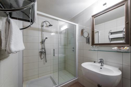 Piran - Piran - Salle de bain
