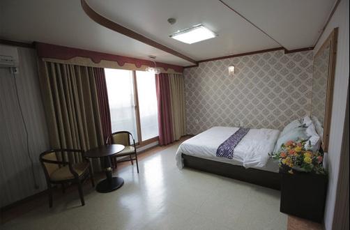 Goodstay Lynn House Hotel - Jeonju - Chambre