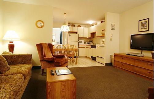 Misty Harbor Resort Motel - Wells - Salon