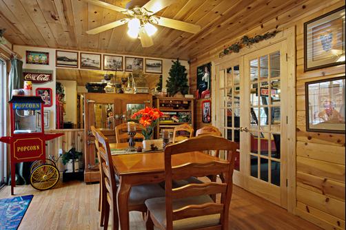 Fireside Lodge Bed and Breakfast - South Lake Tahoe - Salon