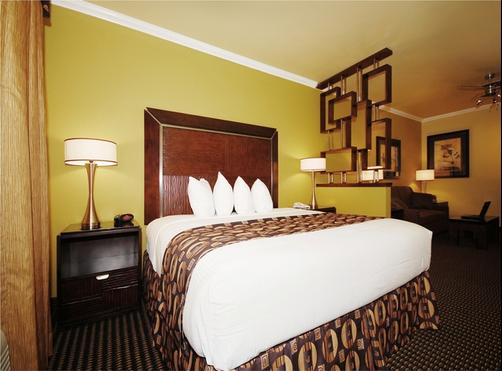 Best Western Plus Christopher Inn & Suites - Forney - Chambre