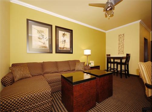 Best Western Plus Christopher Inn & Suites - Forney - Chambre