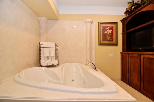 Best Western Plus Monica Royale Inn & Suites - Greenville - Chambre