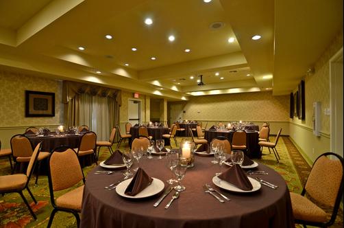 Best Western Plus Monica Royale Inn & Suites - Greenville - Espace de conférence