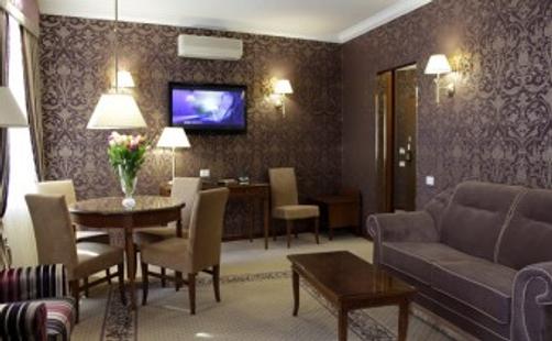 Swiss Hotel - Lviv