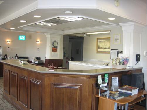 Econo Lodge - Medford - Lobby