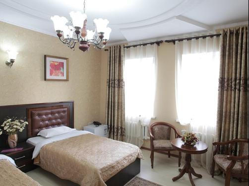 Grand Hotel - Bichkek - Chambre