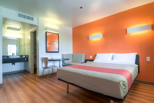 Motel 6 Palm Springs Downtown - Palm Springs - Chambre