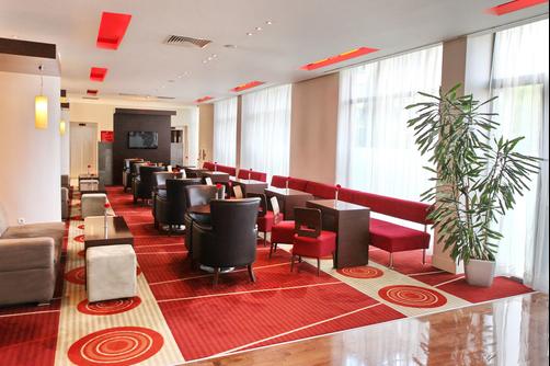 Holiday Inn Sofia - Sofia - Bar