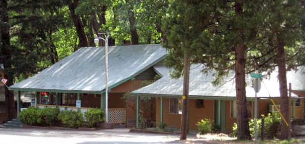 Cedar Lodge Motel - Dunsmuir - Dunsmuir - Bâtiment