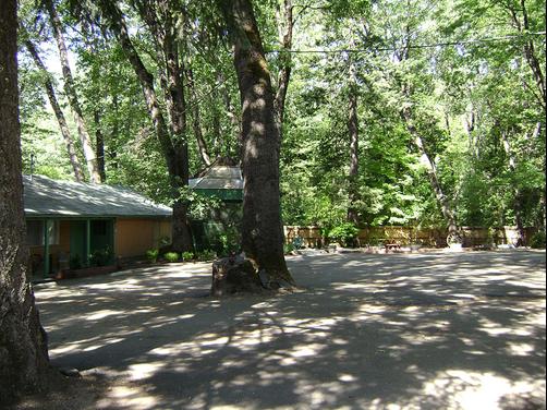 Cedar Lodge Motel - Dunsmuir - Dunsmuir - Bâtiment