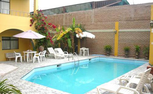 Hotel Princess - Ica - Piscine