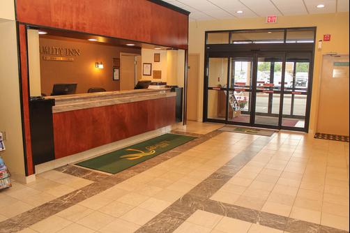 Quality Inn Airport - Buffalo - Bâtiment