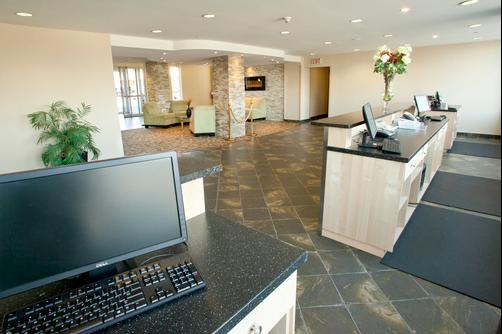 Oakes Hotel Overlooking The Falls - Niagara Falls - Lobby