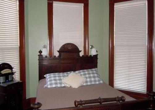 Brava House Bed And Breakfast - Austin - Lit