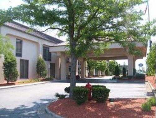 Baymont Inn & Suites - Southfield/Detroit - Southfield - Bâtiment