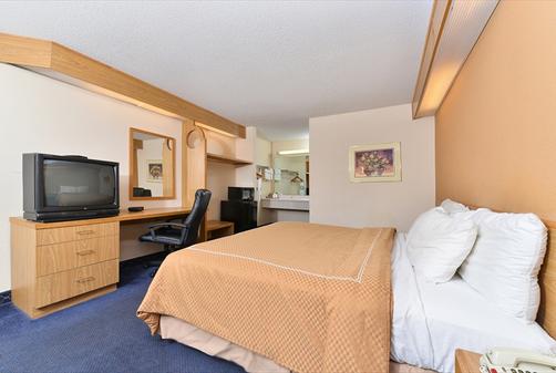 Days Inn Charlotte Northlake - Charlotte - Chambre