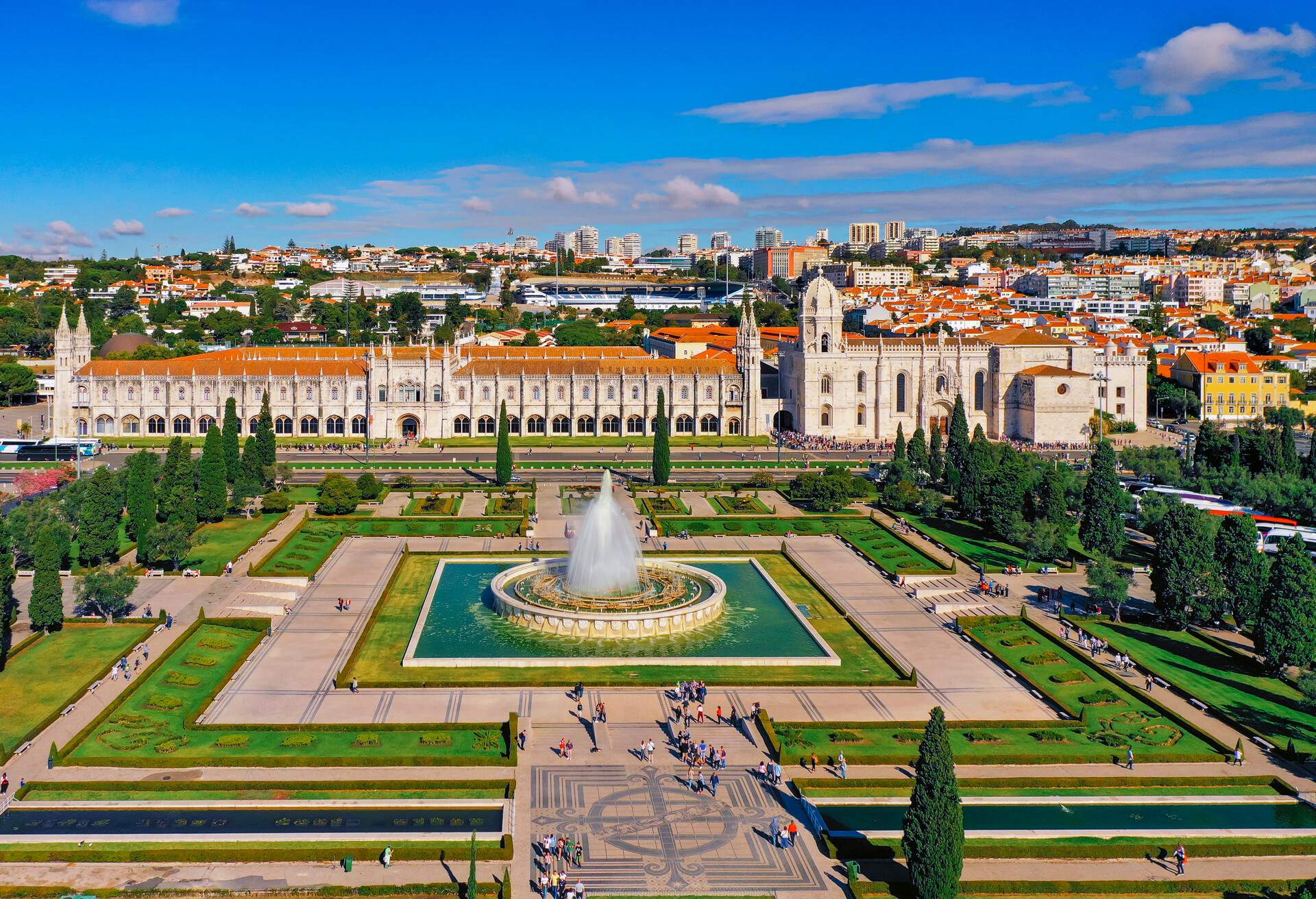 DEST_PORTUGAL_LISBON_MOSTEIRO-DE-JERONIMOS_GettyImages-1146150623