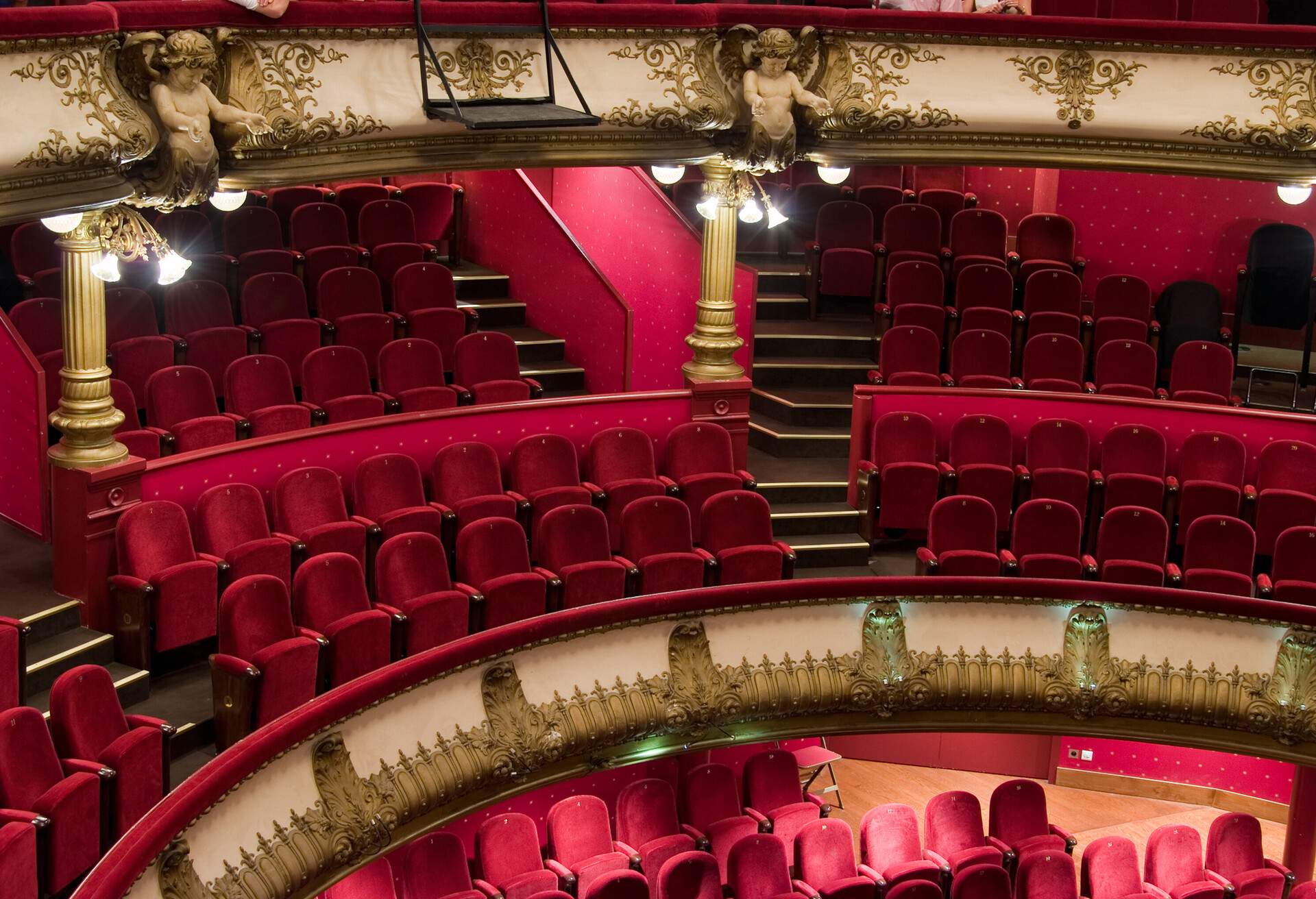 DEST_FRANCE_LYON_Celestins-theater_GettyImages-116155793