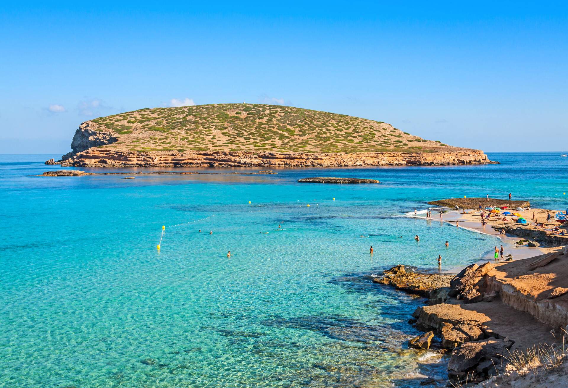 DEST_SPAIN_IBIZA_CALA-CONTA_BALEARIC_GettyImages-497411777