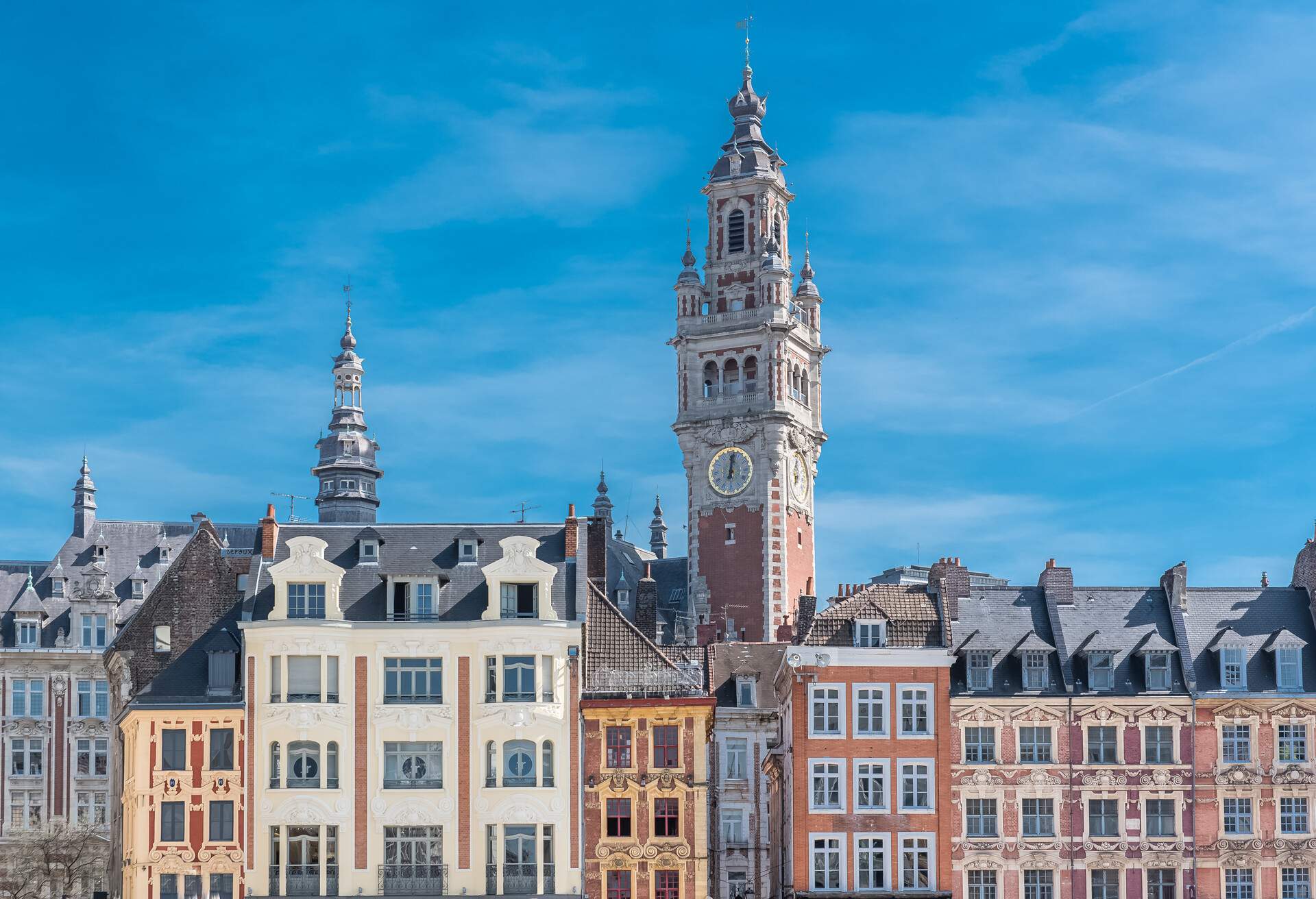 dest_france_lille-shutterstock-premier_1110286157_universal_within-usage-period_38611.jpg