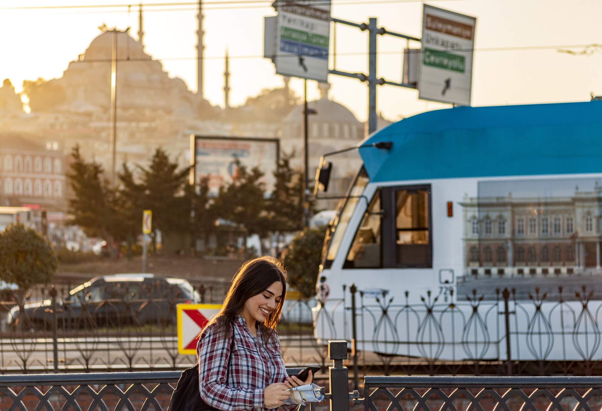 dest_turkey_instanbul_woman_train_gettyimages-1187998704_universal_within-usage-period_84117.jpg