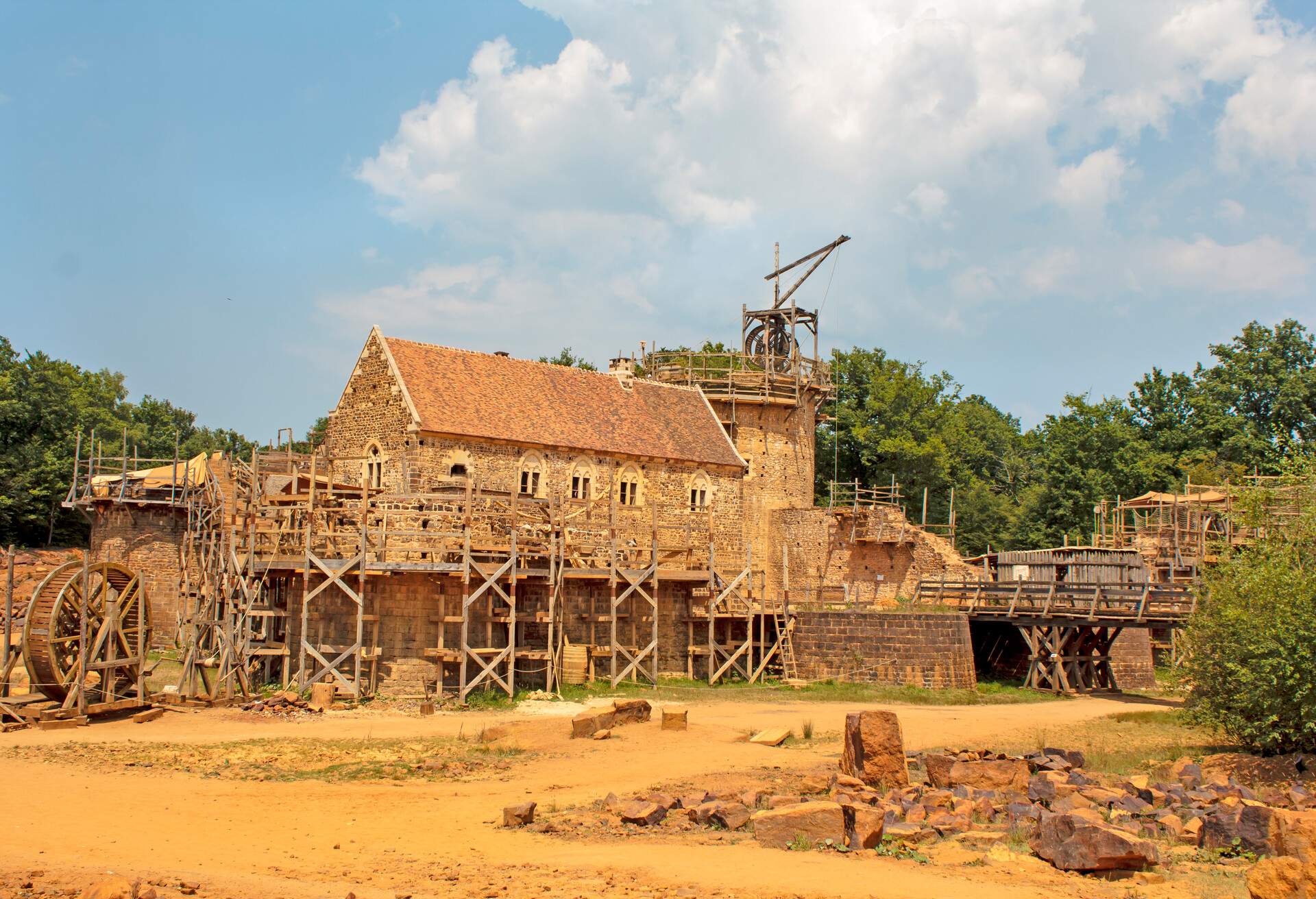 Guédelon medieval construction site in Burgundy, France. Castle being created from scratch using 13th century manual building techniques and a local material (abandoned quarry and surrounding woods).