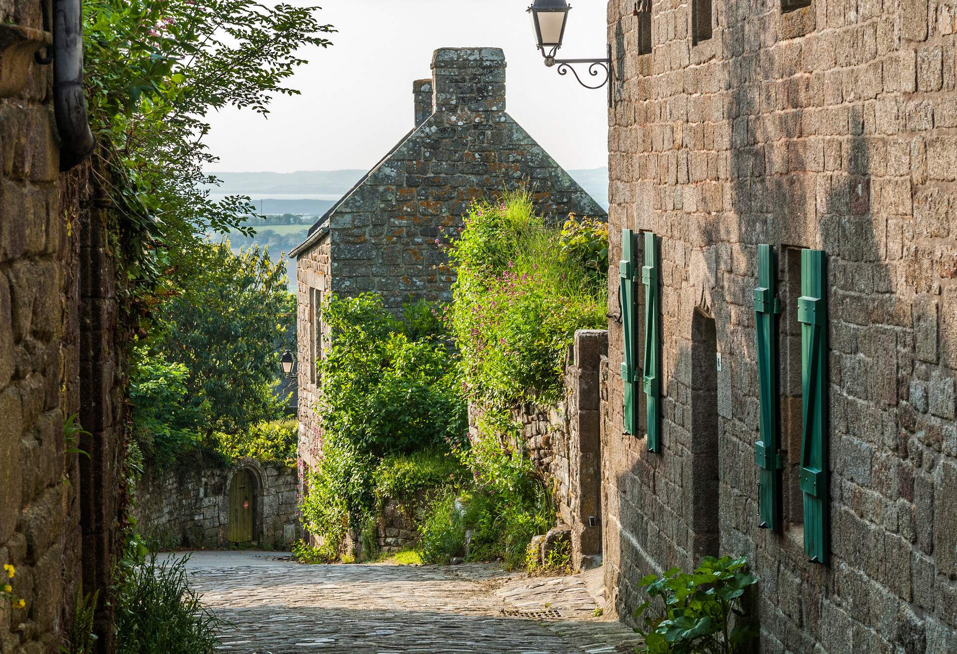 DEST_FRANCE_Locronan_GettyImages