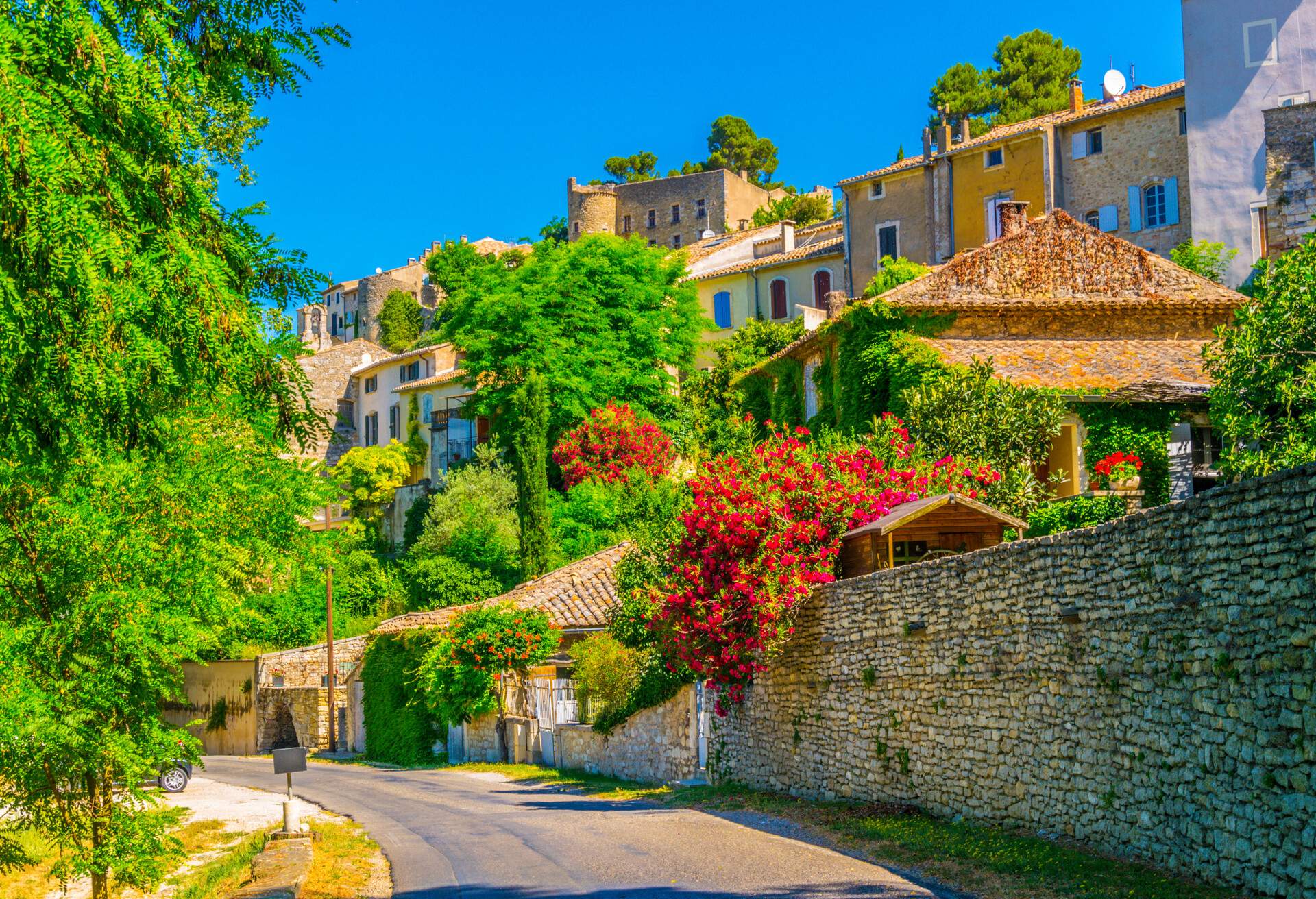 DEST_FRANCE_MENERBES_GettyImages