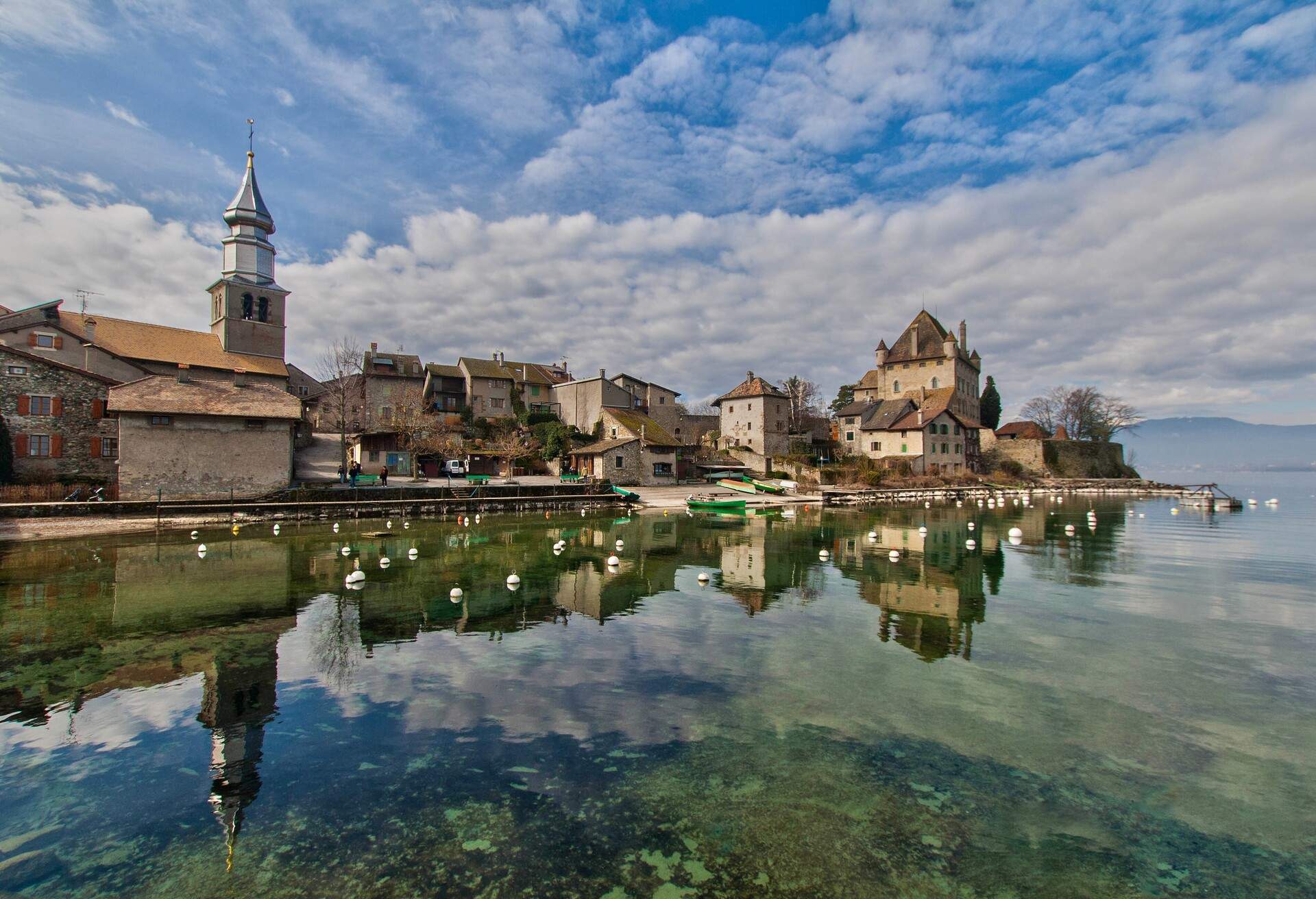 DEST_FRANCE_YVOIRE_GettyImages