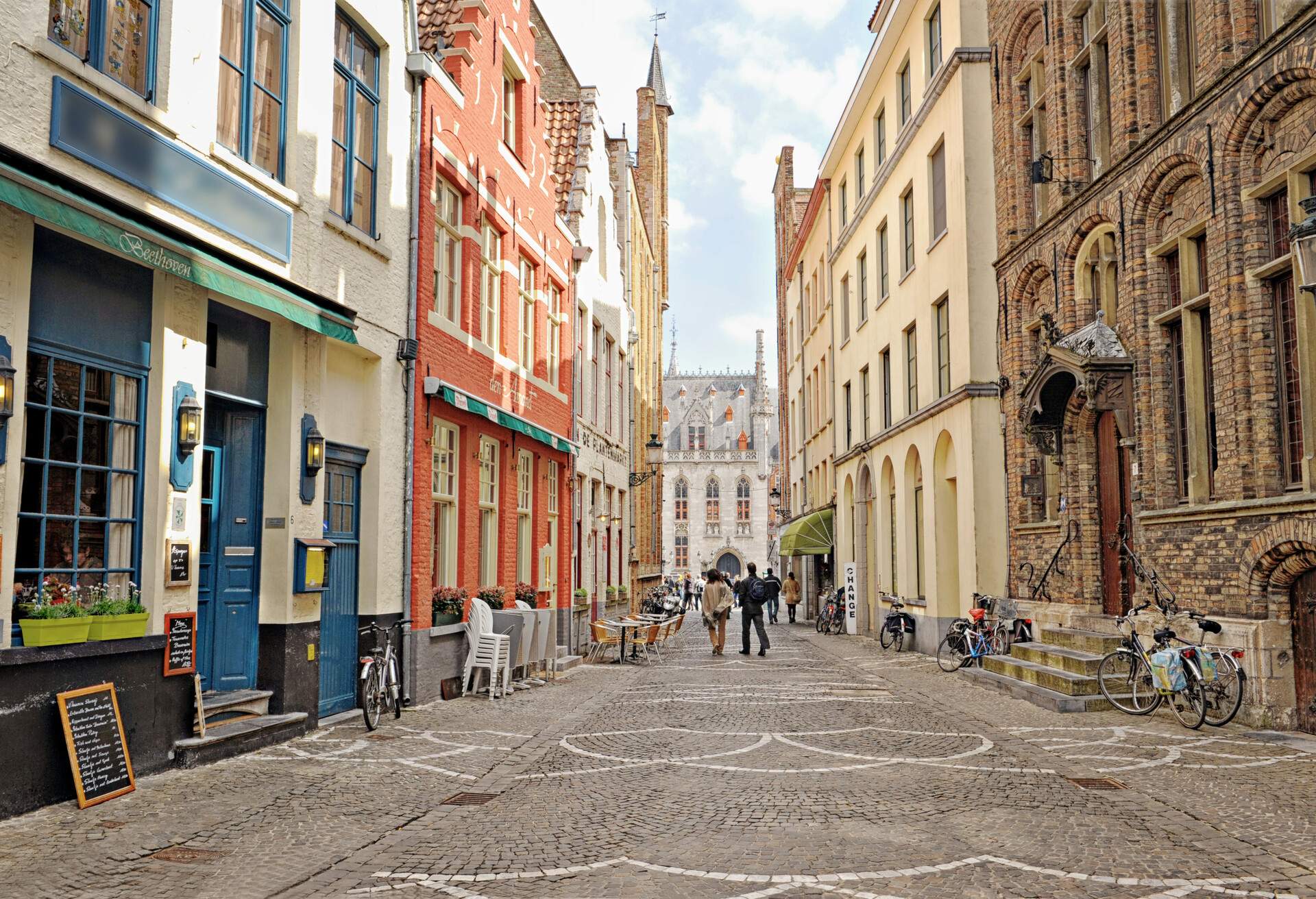 DEST_BELGIUM_WEST-FLANDERS_BRUGES_GettyImages-497505745