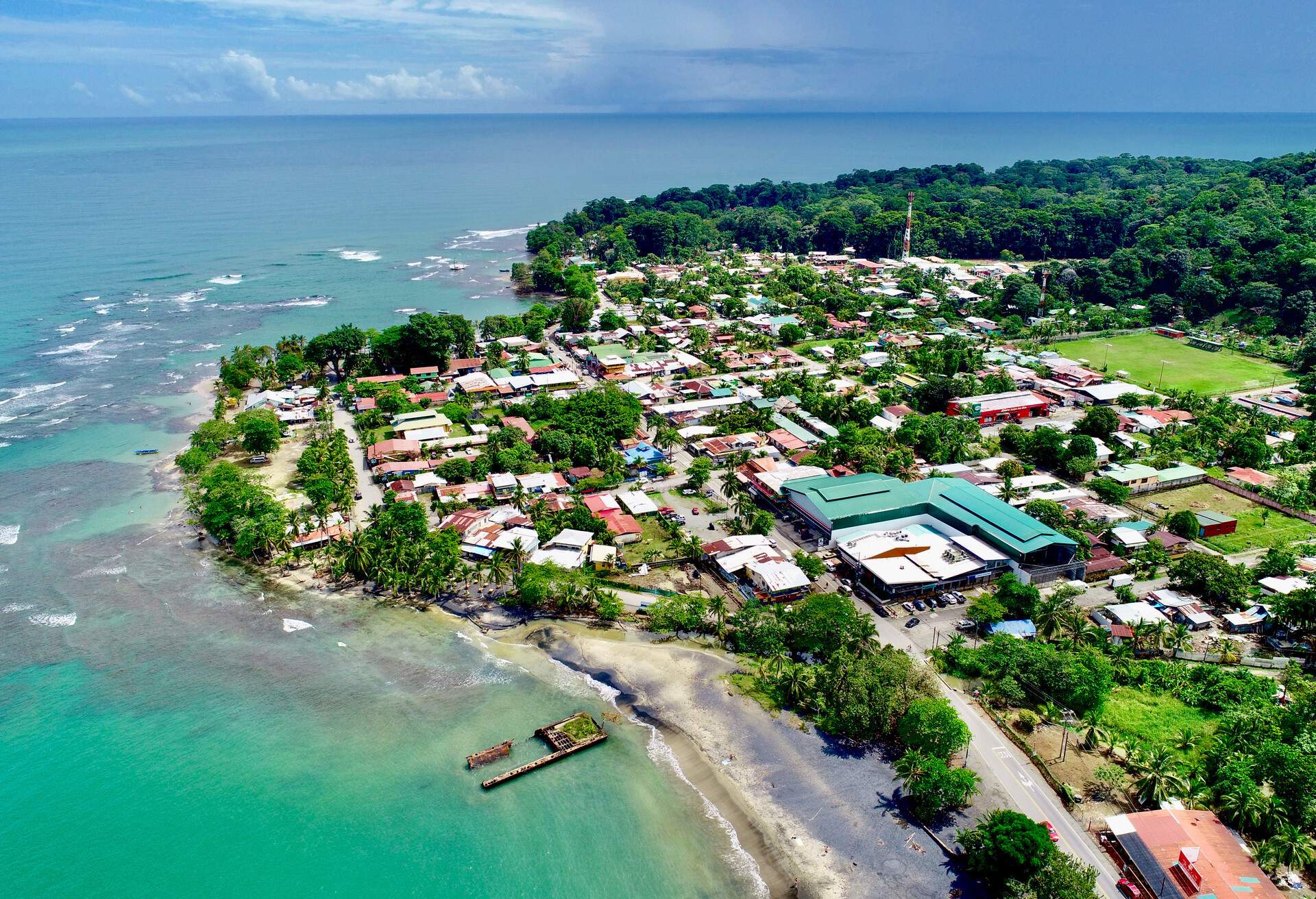 DEST_COSTA-RICA_PUERTO-VIEJO_GettyImages-1320048953