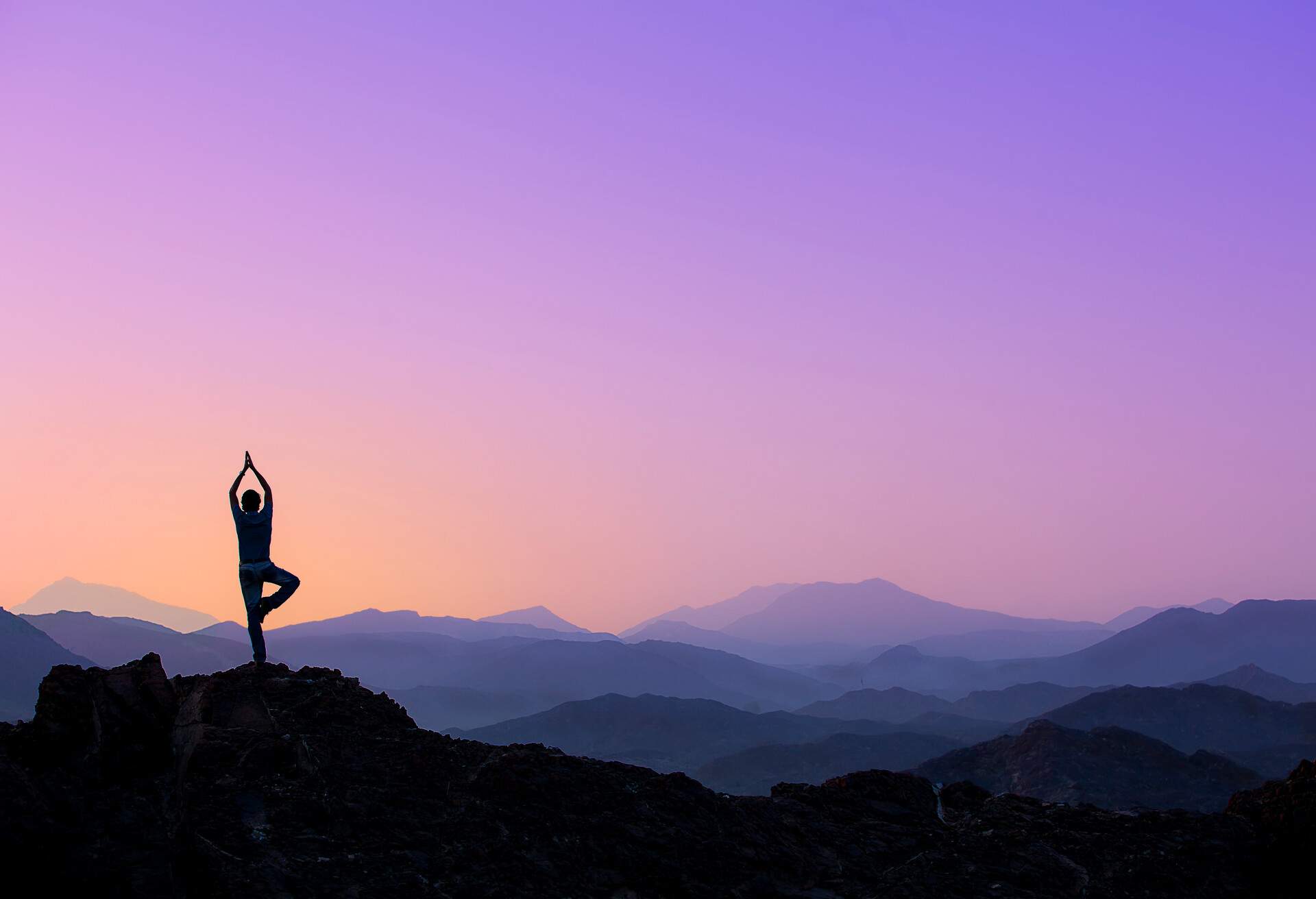 DEST_UAE_Fujairah_YOGA_GettyImages