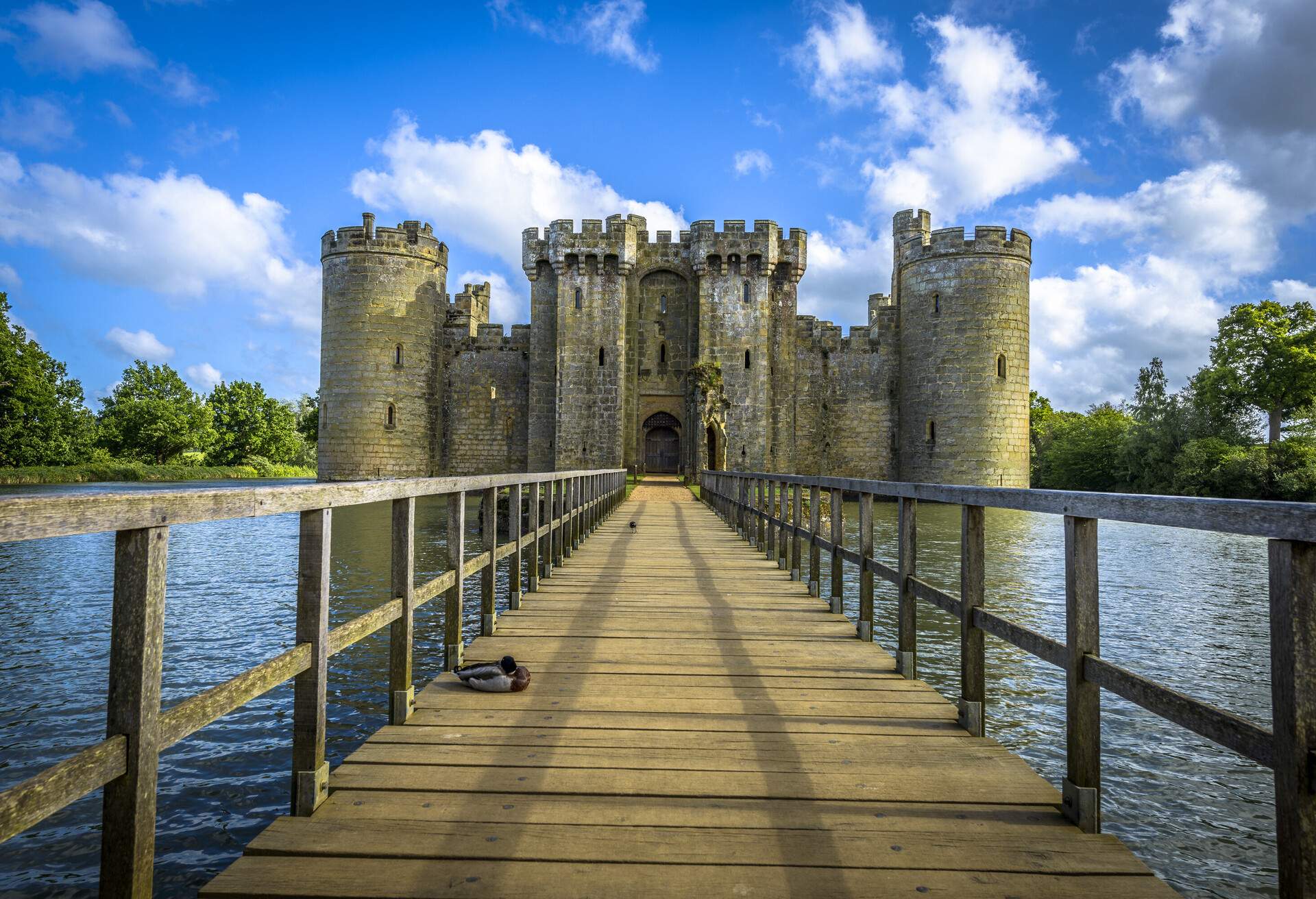 Historic Bodiam Castle and moat in East Sussex, England; Shutterstock ID 213121852; Purpose: CITY; Brand (KAYAK, Momondo, Any): KAYAK