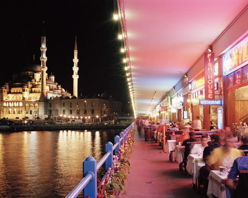 urkey_istanbul_theme_restaurant_gettyimages