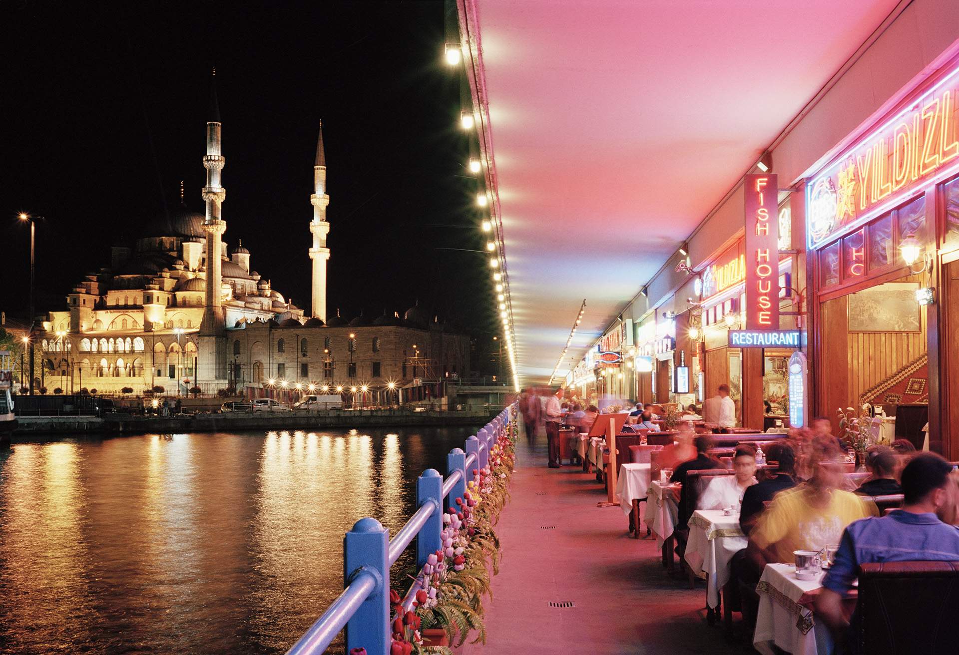 urkey_istanbul_theme_restaurant_gettyimages