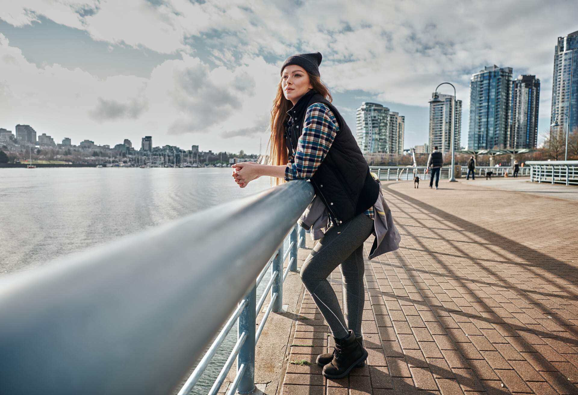 Shoot of young woman enjoying Vancouver during the autumn