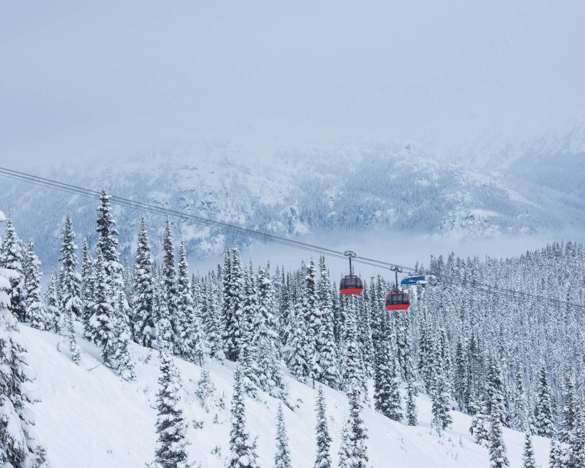CANADA_WHISTLER-Whistler-Blackcomb-skiing