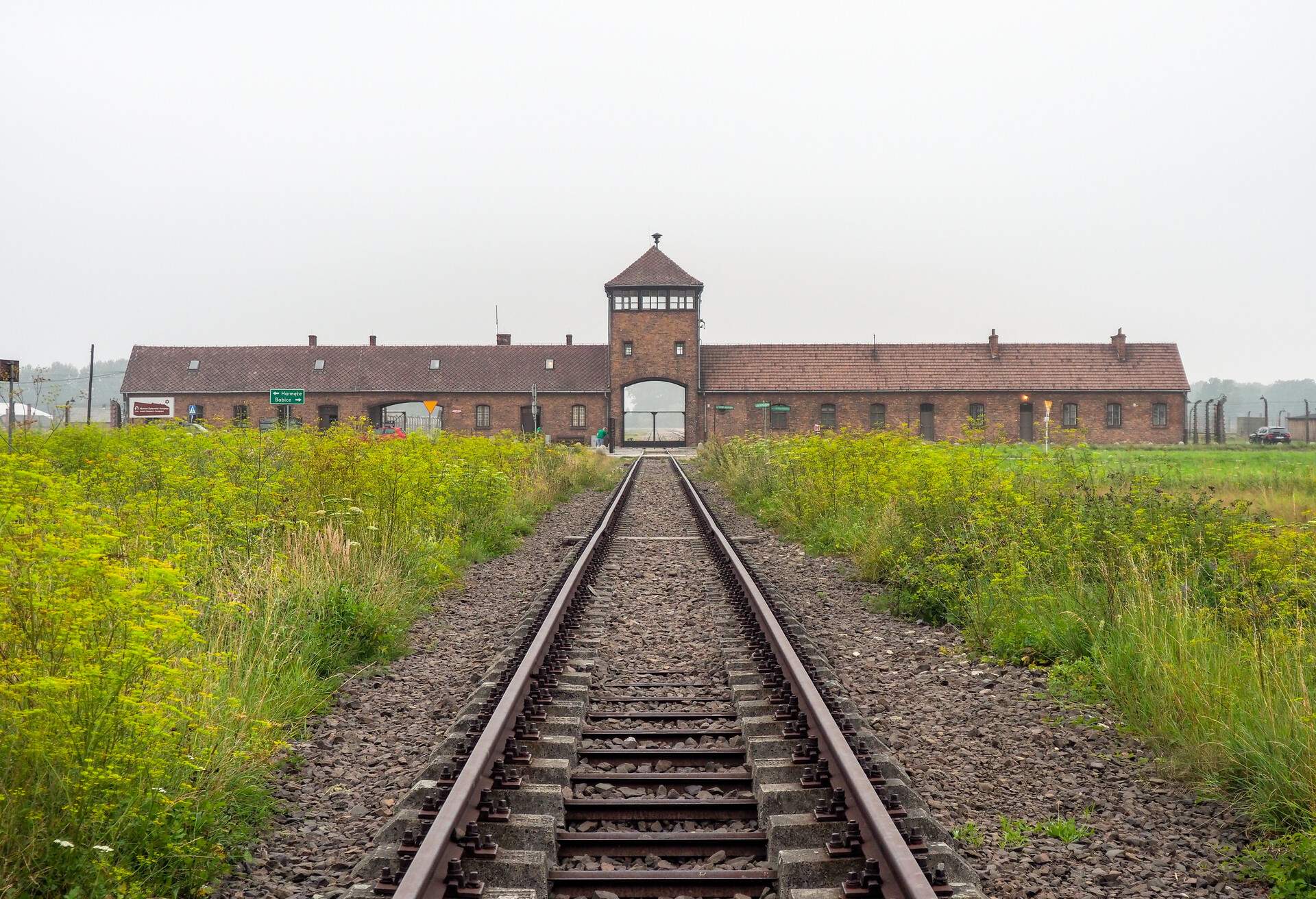 DEST_POLAND_MALOPOLSKIE_OSWIECIM_AUSCHWITZ-BIRKENAU-MEMORIAL-AND MUSEUM_shutterstock-premier_1308326209