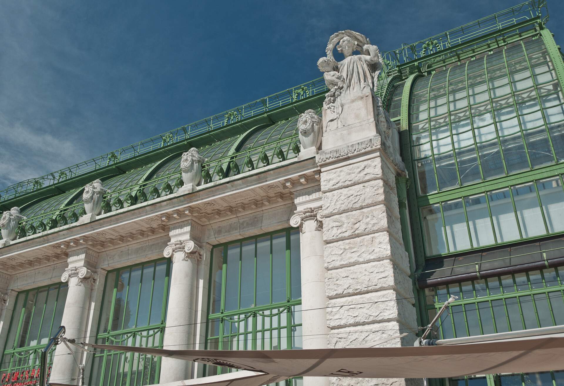 The roof and skylights of the palm house in Vienna.