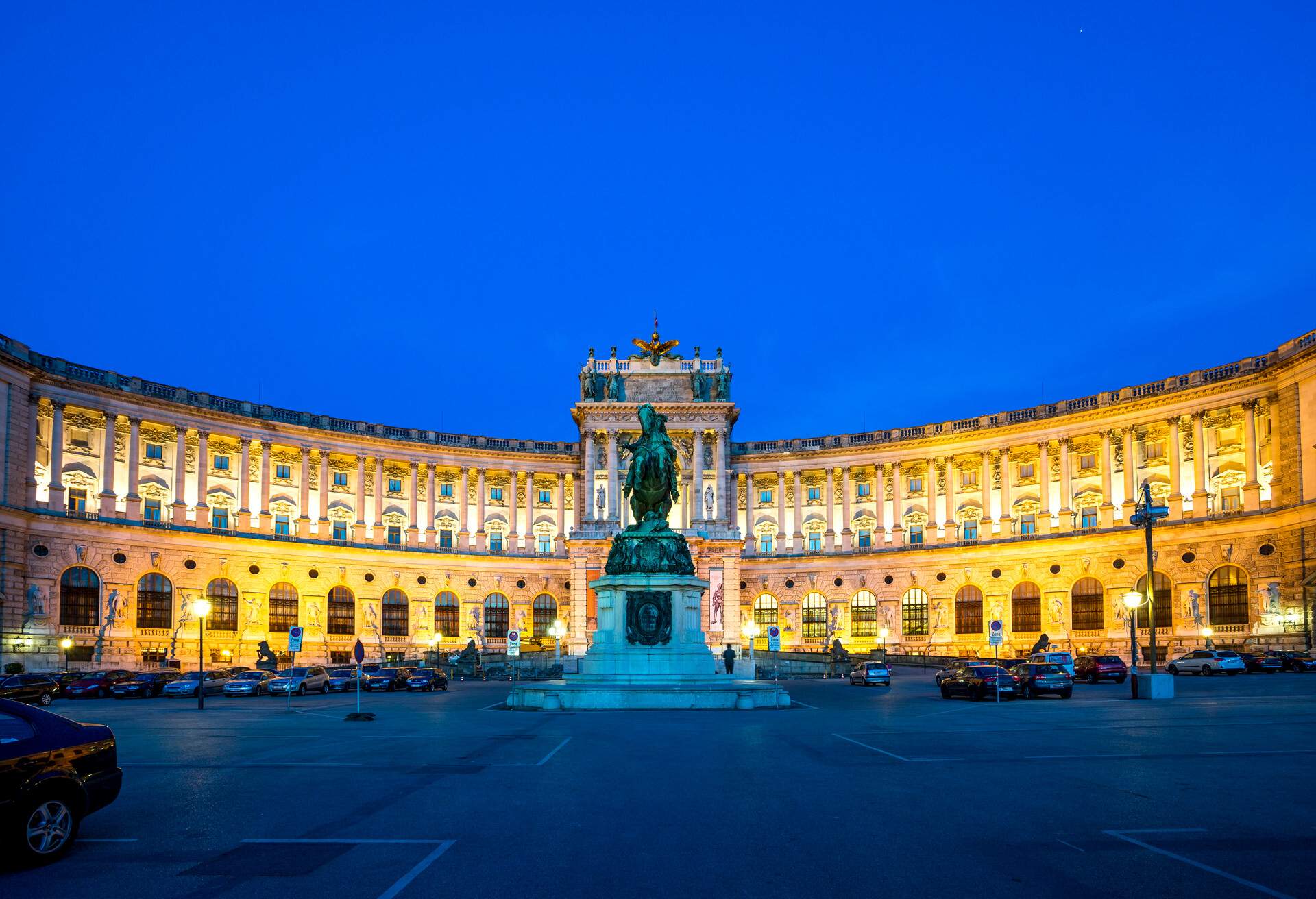 AUSTRIA_VIENNA_NATIONAL_LIBRARY