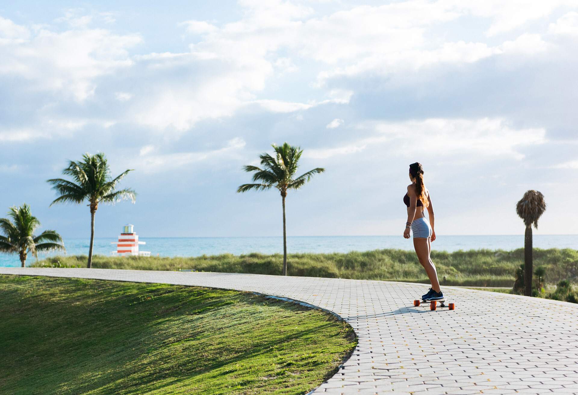 DEST_USA_FLORIDA_MIAMI-BEACH_SOUTH-POINT-PARK_GettyImages-740536873