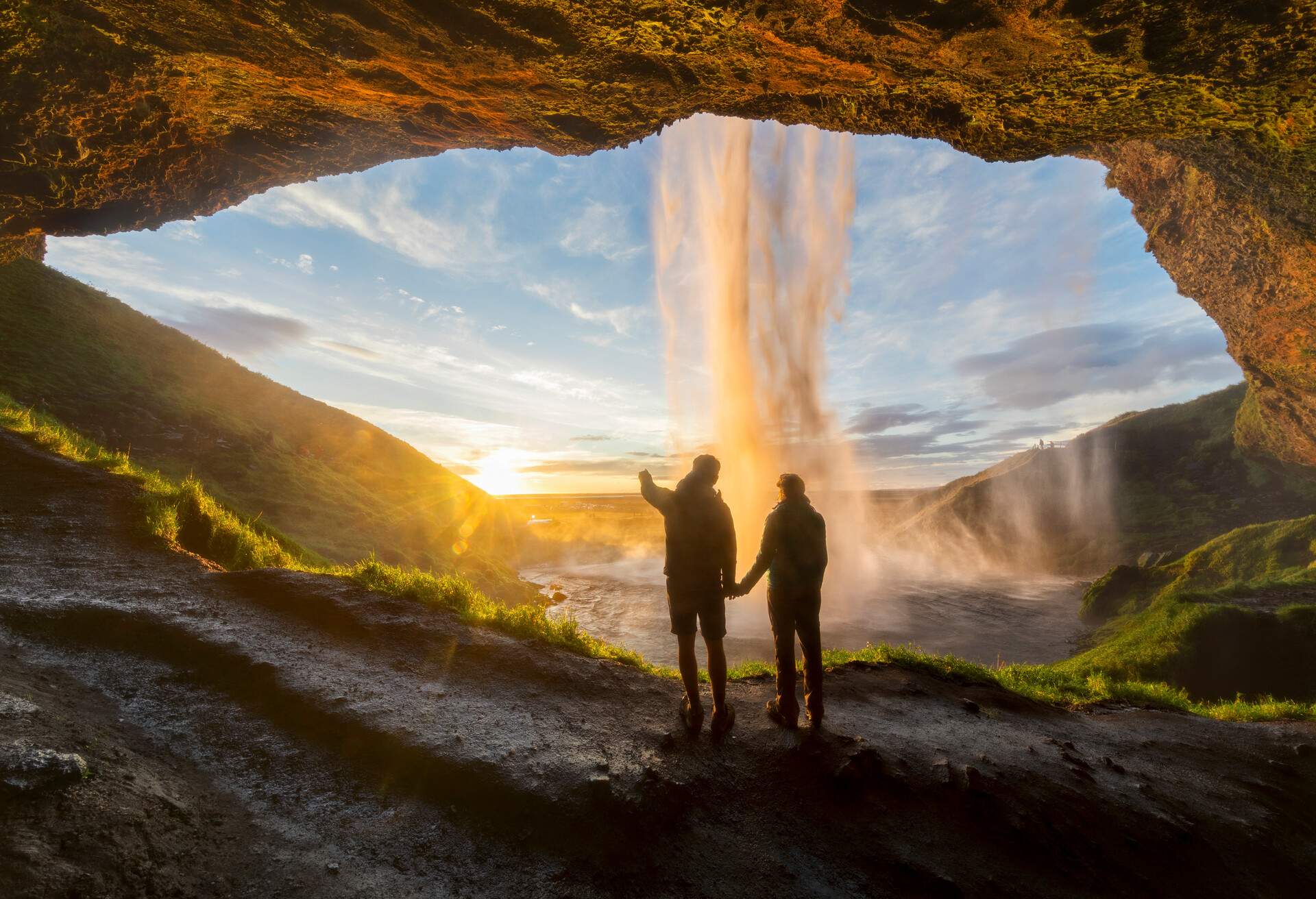 ICELAND_SELJALANDSFOSS_WATERFALL