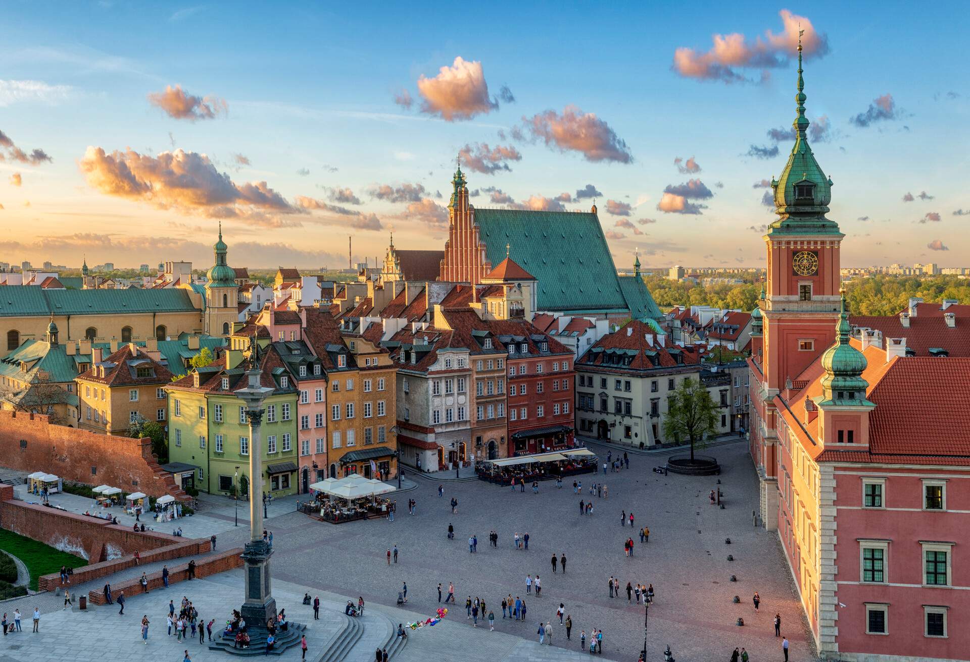 Warsaw, Royal castle and old town at sunset