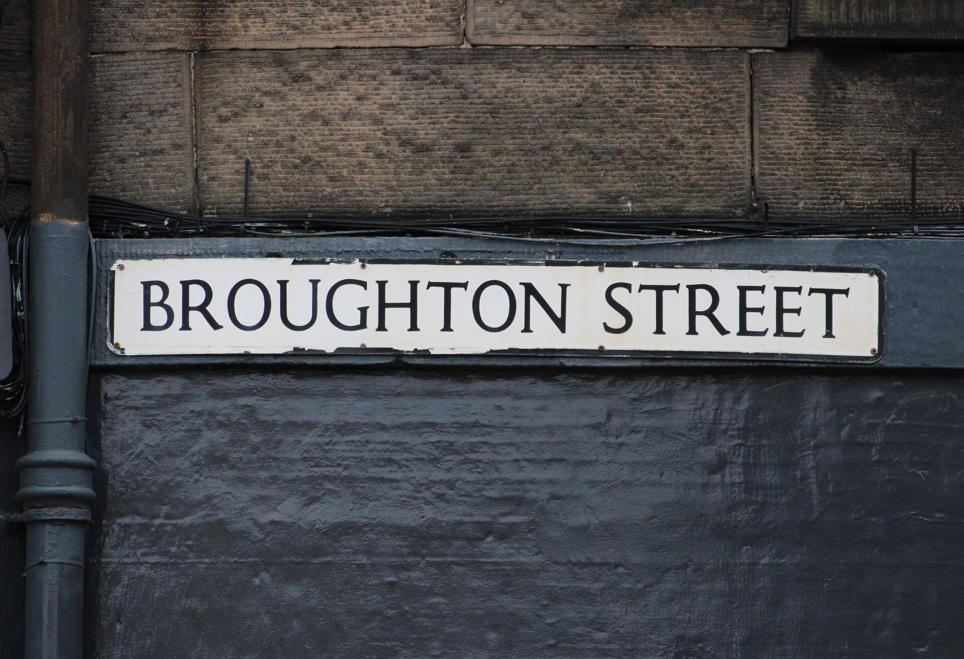 UK_SCOTLAND_EDINBURGH_BROUGHTON_STREET_SIGN