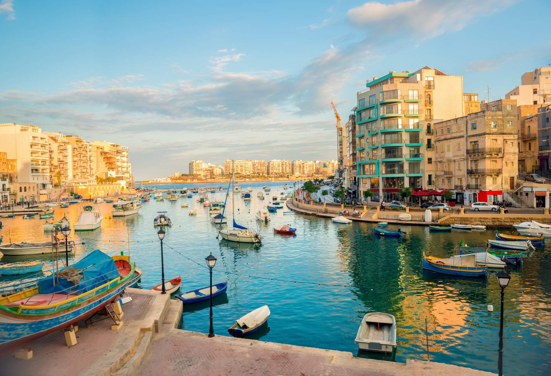 DEST_MALTA-SLIEMA-waterfront view-GettyImages-891235752